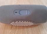 A picture of Jbl speakers available for sale charge 5 and flip 5