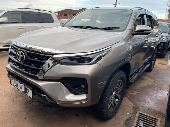 used toyota fortuner