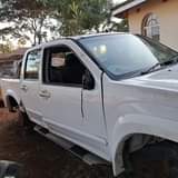 classifieds/cars isuzu