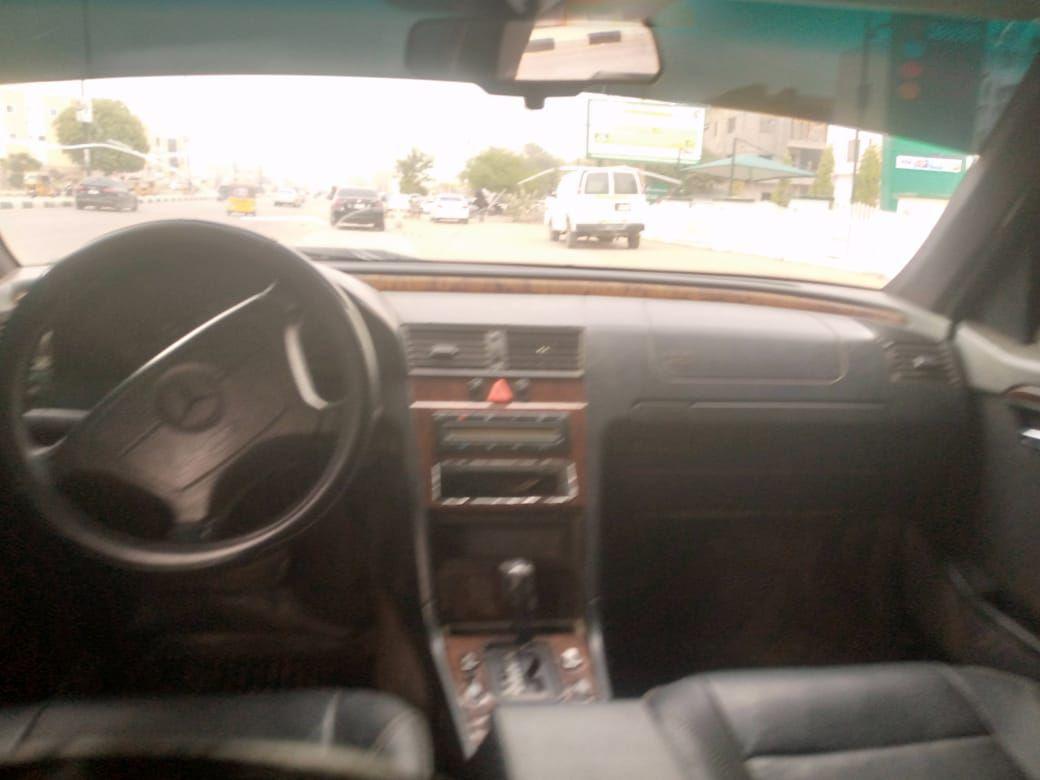 A picture of 2002 Macrcedes benz