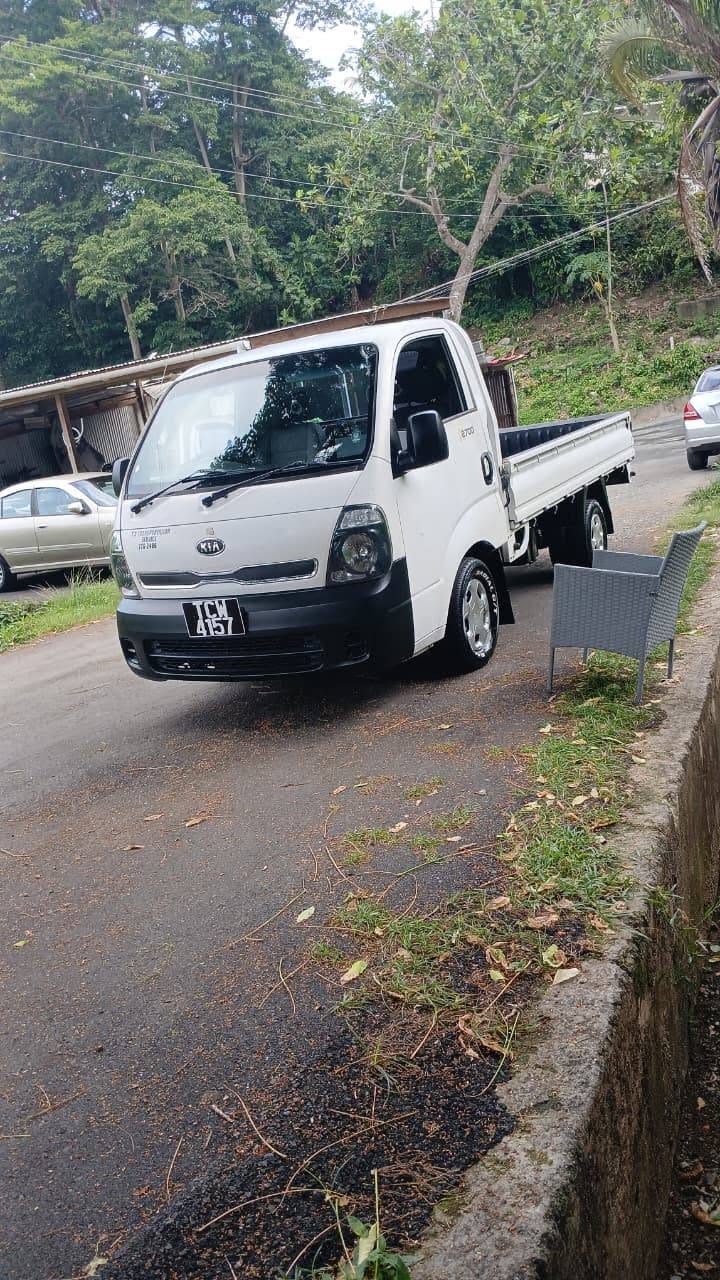 kia k2700
