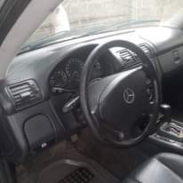 A picture of 2005 Benz Ml 100987