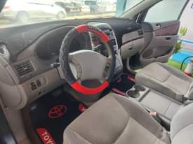 A picture of Toyota sienna