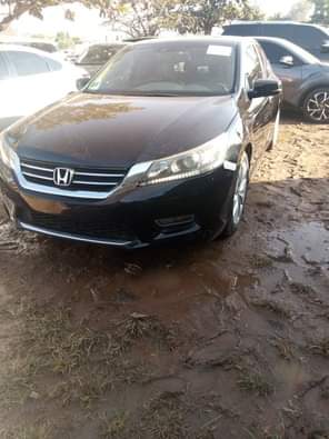 A picture of Belgium HONDA ACCORD 2013 Model Everything Okay With Duty Buy
