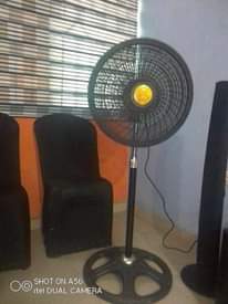 A picture of Standing fan