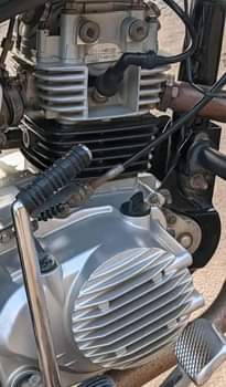 A picture of TVS HLX X 150