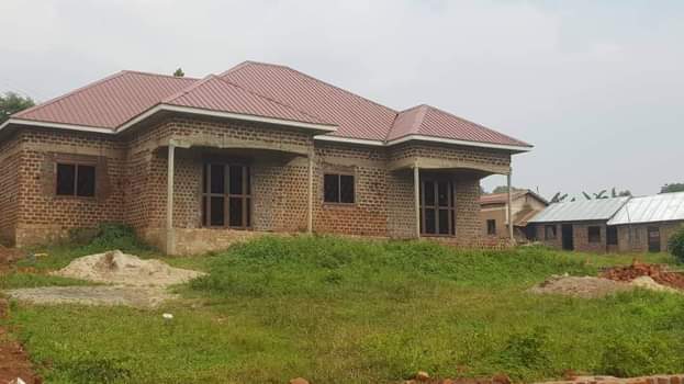 A picture of Semi finished house