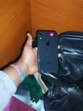 A picture of iphone XR orginal used dubai looks like new