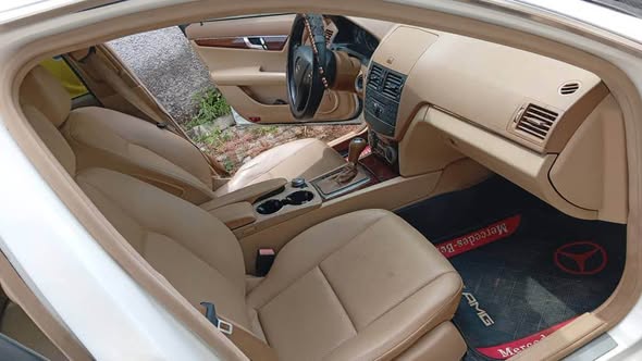 A picture of 2009 Mercedes Benz C Class