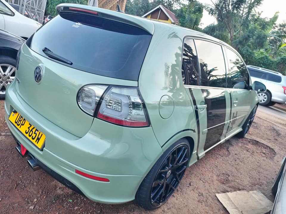 A picture of Golf R32GTI