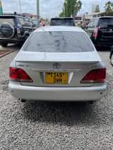 A picture of TOYOTA CROWN ATHLETE