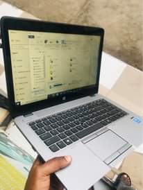 A picture of Hp 3sgfole Core i5 Processor speed 2 5 Gen 5