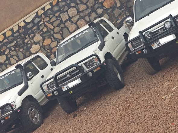 A picture of TOYOTA HULIX DOUBLE CARBINS 3L 5L ENGINES