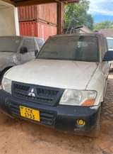 used mitsubishi pajero