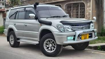 A picture of TOYOTA LAND CRUISER PRADO BEI MILIONI 18