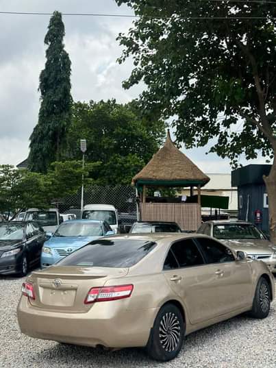 A picture of Toyota Camry 2011 model