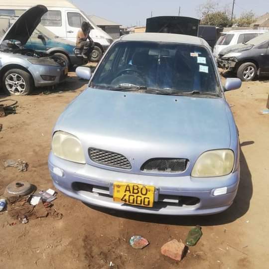 used nissan march