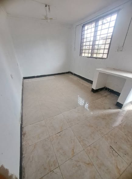 A picture of Ukonga Mombasa mazzin Masta na jiko Kod 70 miez 5