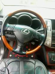 A picture of Clean Lexus RX350 Sound engine First user few months used