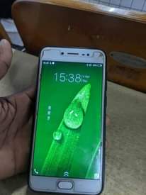 A picture of vivo X7