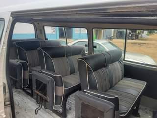 A picture of Toyota Hiace Big Bumper 