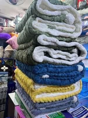 A picture of Bed cover