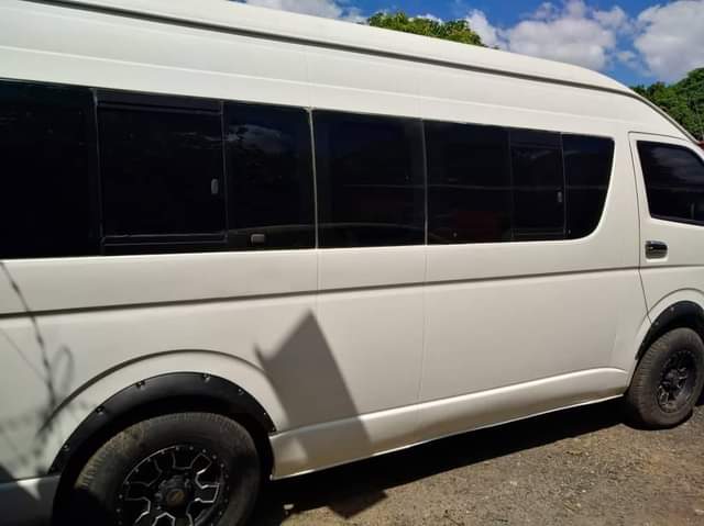 used toyota hiace
