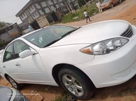 A picture of 06 Toyota Camry