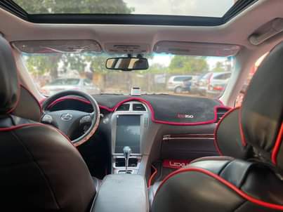 A picture of 2011 Lexus ES 350