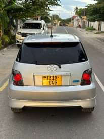 A picture of Toyota Ist