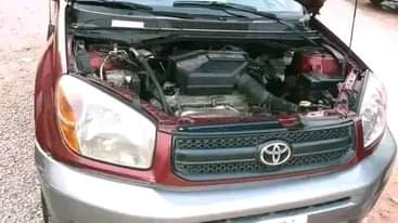 A picture of TOYOTA RAV4