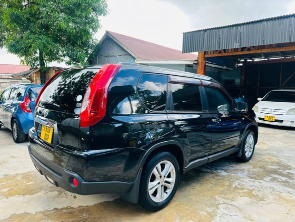 A picture of Nissan xtrail for sale