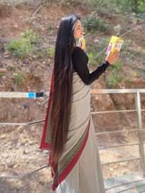 A picture of Zafran hair oil