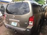 A picture of Nissan Pathfinder 07