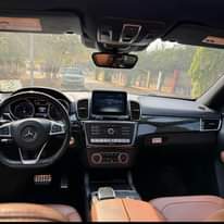 A picture of Mercedes Benz GLE450 2017 model