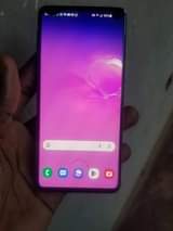 A picture of SAMSUNG S10