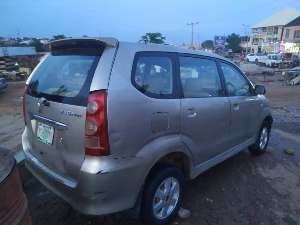 A picture of Toyota Avanza for sale