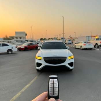 A picture of 2022 GENESIS GV70 ROYAL SPORT 360 CAMERA PANORAMA CANADA SPEC