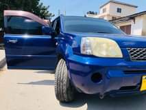 A picture of Nissan extrail