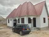 A picture of Nyumba inauzwa ipo mbagala chamazi bei million 28 maongezi yapo