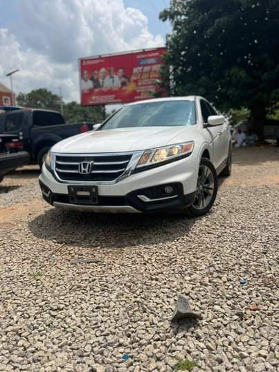 A picture of A Super Clean Neatly Used Honda Crosstour 2014 Model With