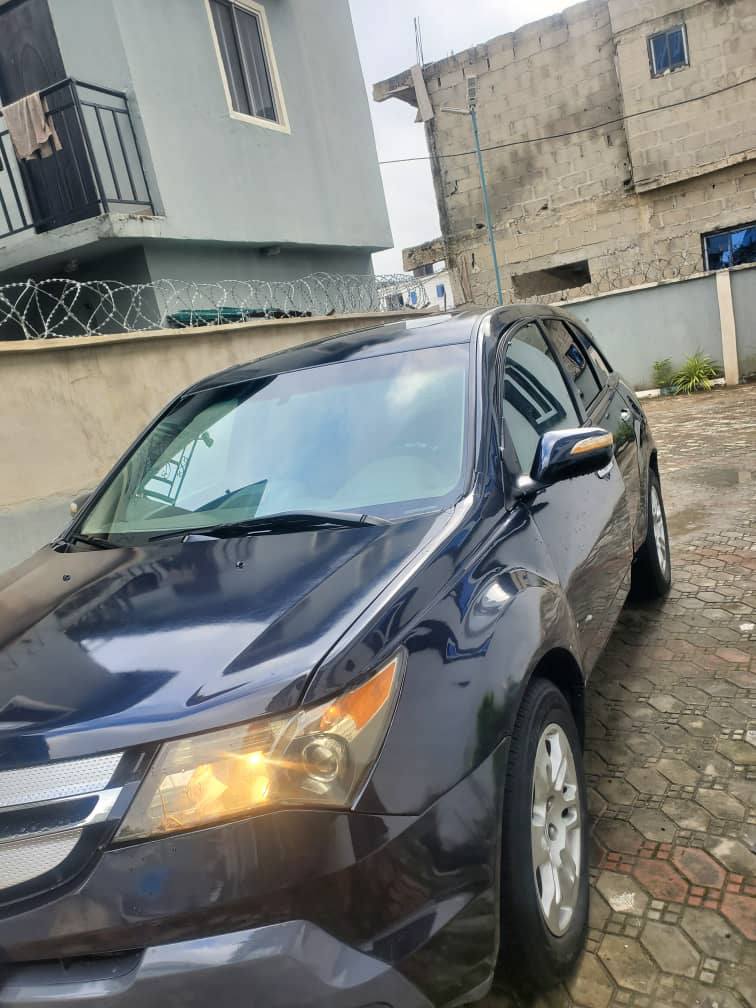 A picture of Neatly Driven 2008 Acura MDX