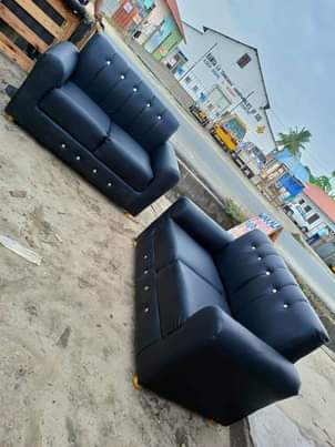 A picture of Sofa mpya za kisasa