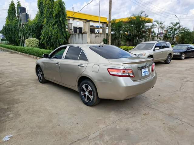 A picture of Toyota Camry Muzzle available for sale at Ibadan. Price 6.2M