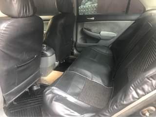 A picture of Honda Accord 04