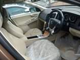 A picture of 2010 VOLVO 2010 4wd