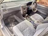 A picture of Toyota carina