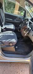 A picture of Toyota noah
