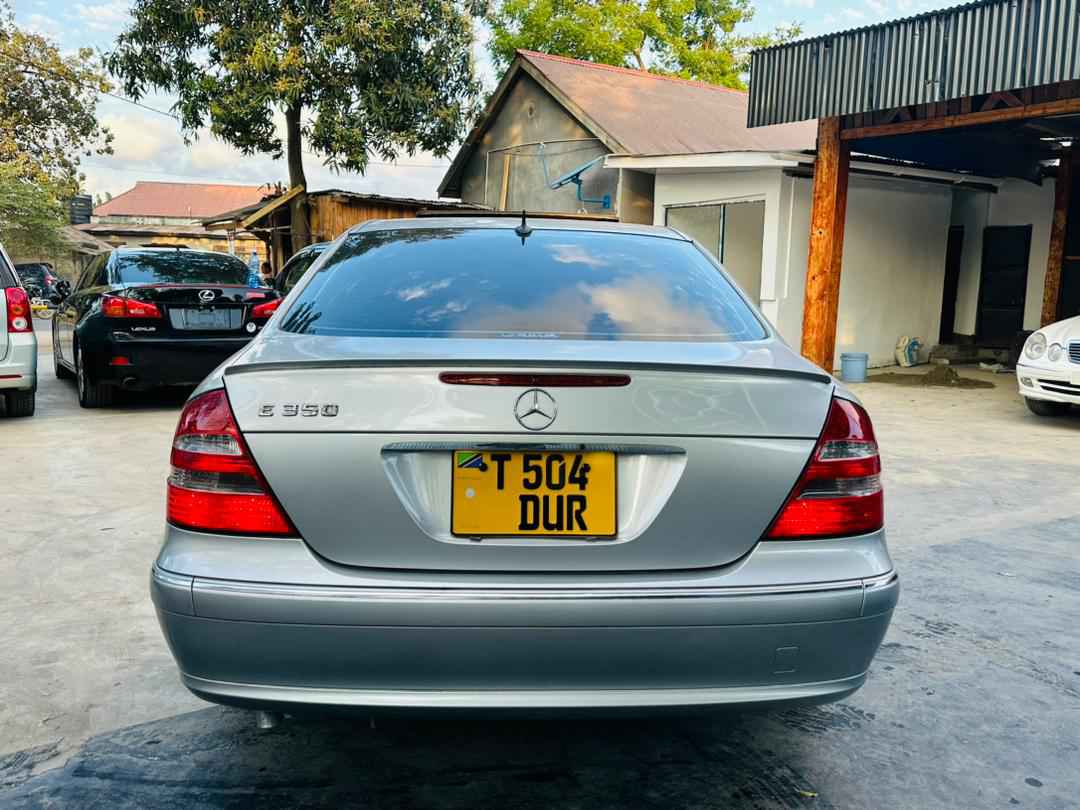 A picture of MERCEDES BENZ E CLASS
