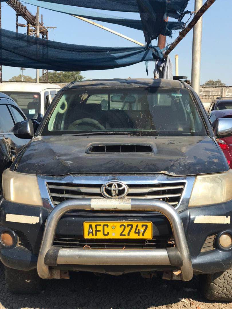 used toyota hilux